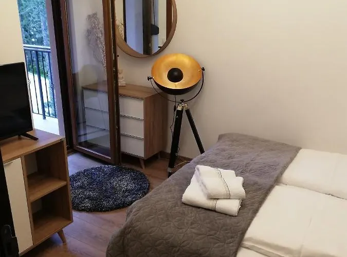 Desetka アパート ズラティボール